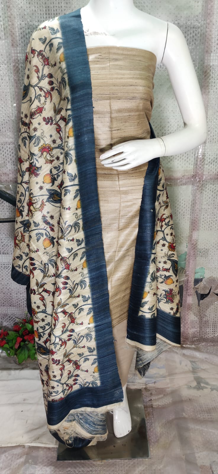 Tussar ghicha suits