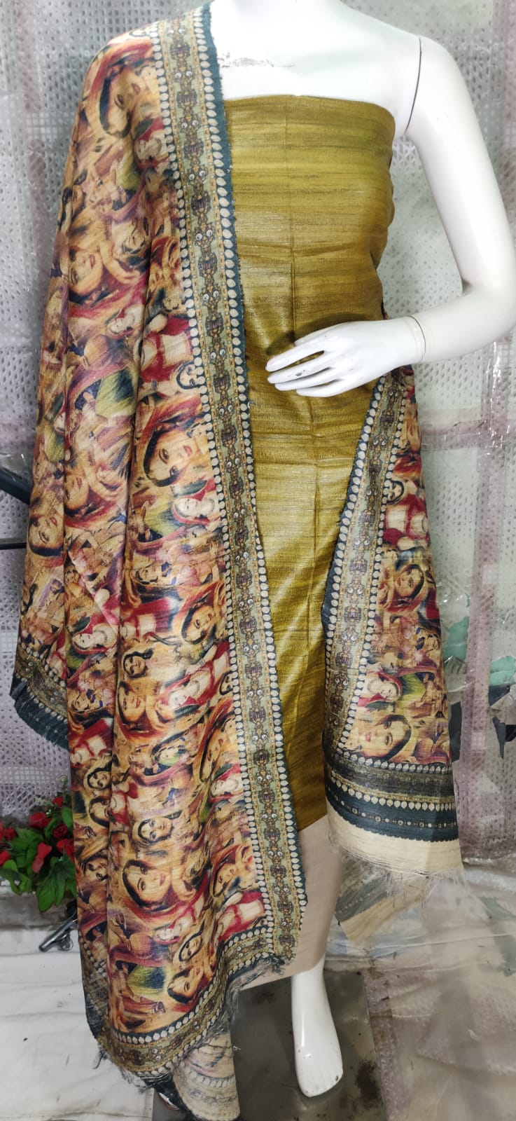 Tussar ghicha suits