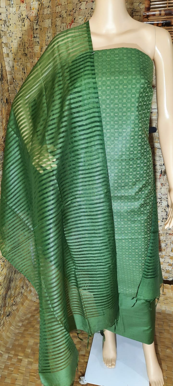 Katan soft silk suit SILK ZONE