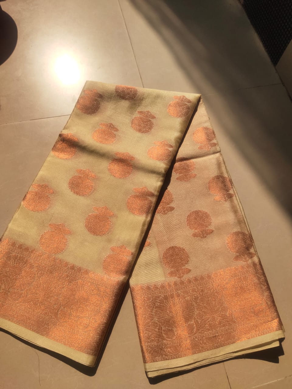 Banarasi katan buta saree